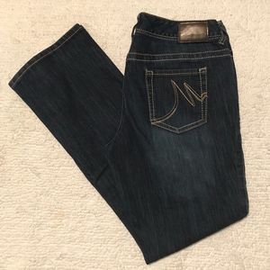 Maurices  Bootcut jean 9/10 short